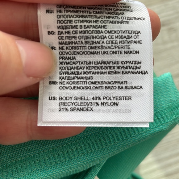 Reebok yoga sports bra workout top - Picture 6 of 6